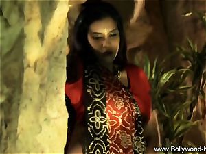 Indian cougar stunner Is awesome When She Dances