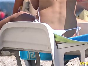 sans bra Amateurs spycam Beach - Candid bathing suit Close Up